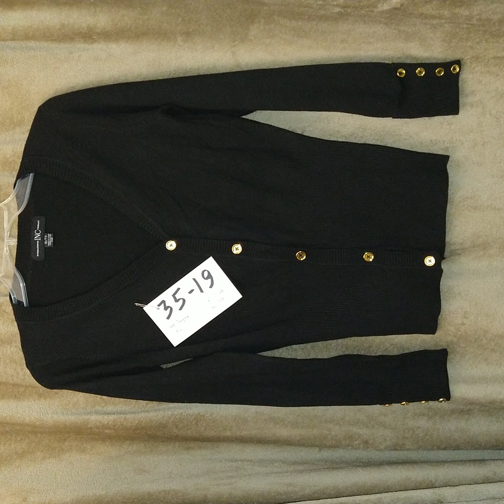 Women's sweater size XL